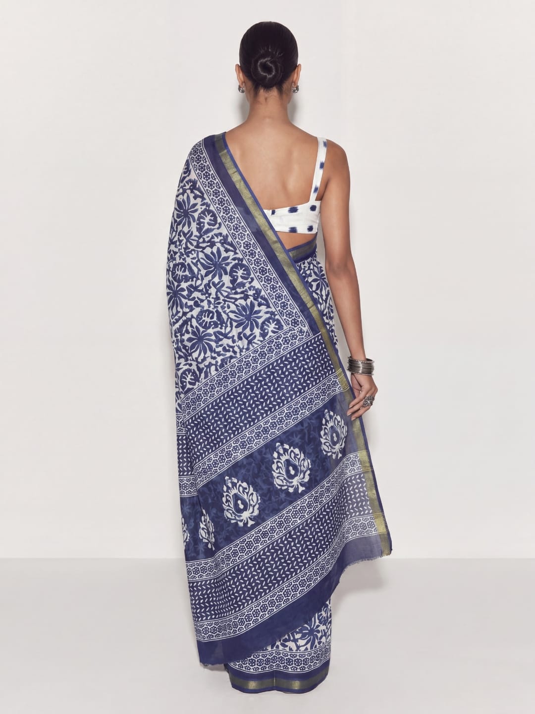 Reva Dabu Floral Block Print Saree