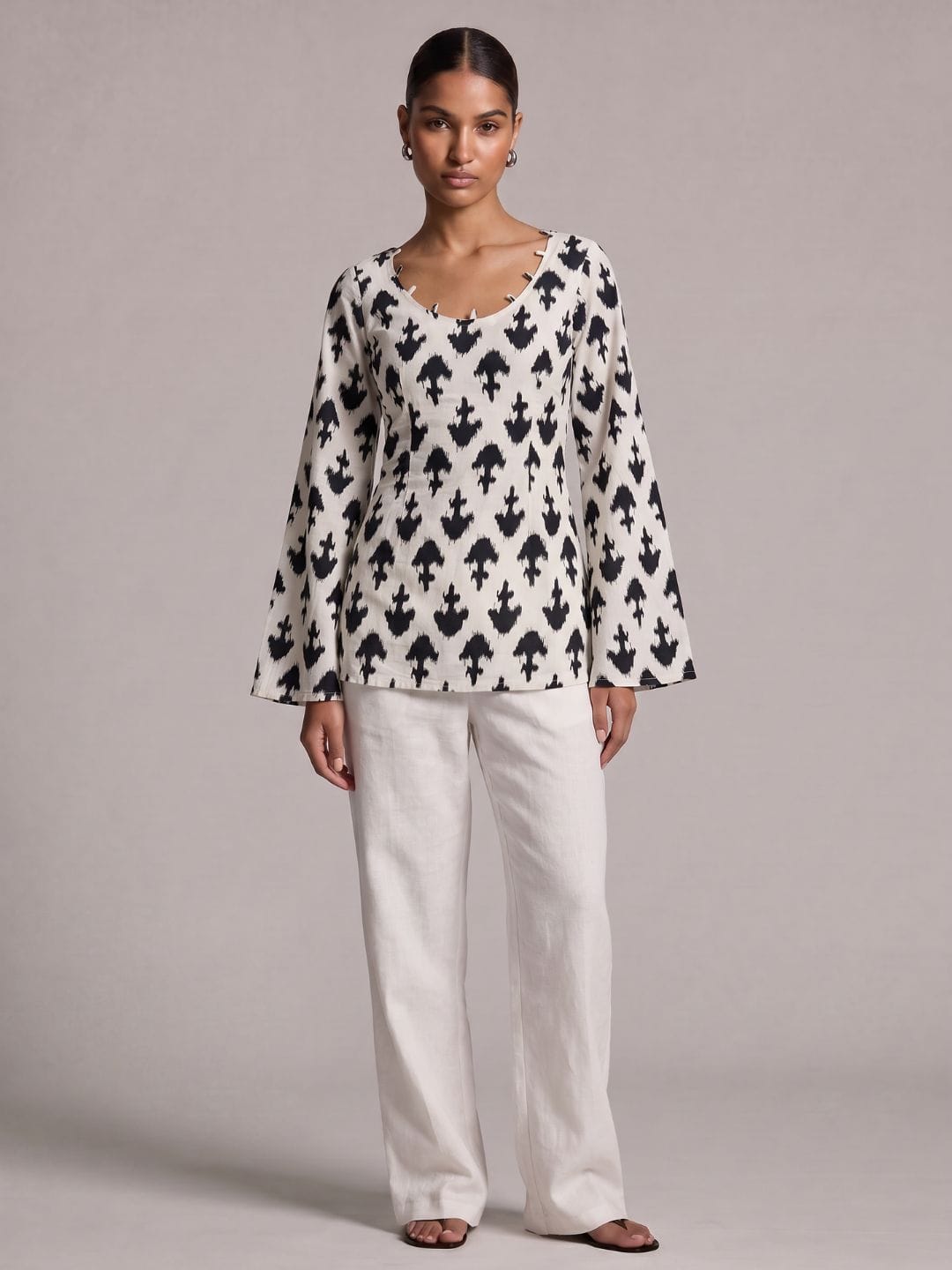 Amani Bell Sleeves Kurti