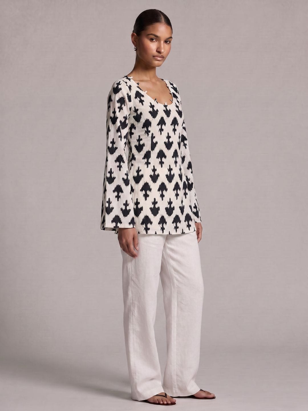 Amani Bell Sleeves Kurti
