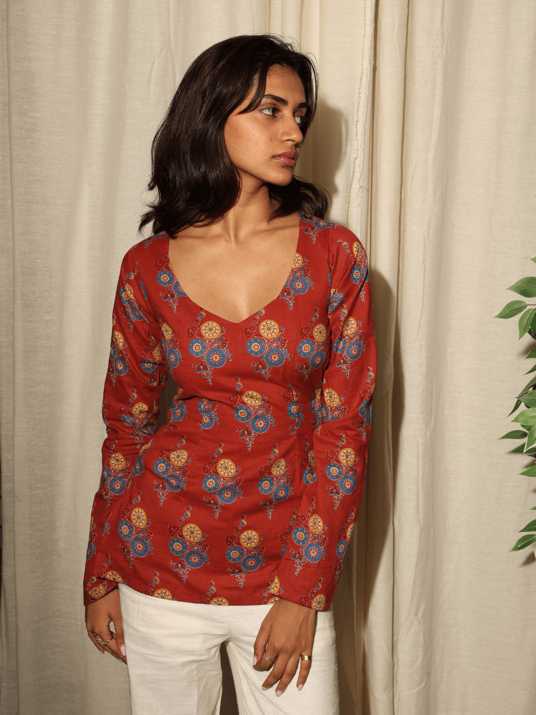 Nargis sleeved modest kurti