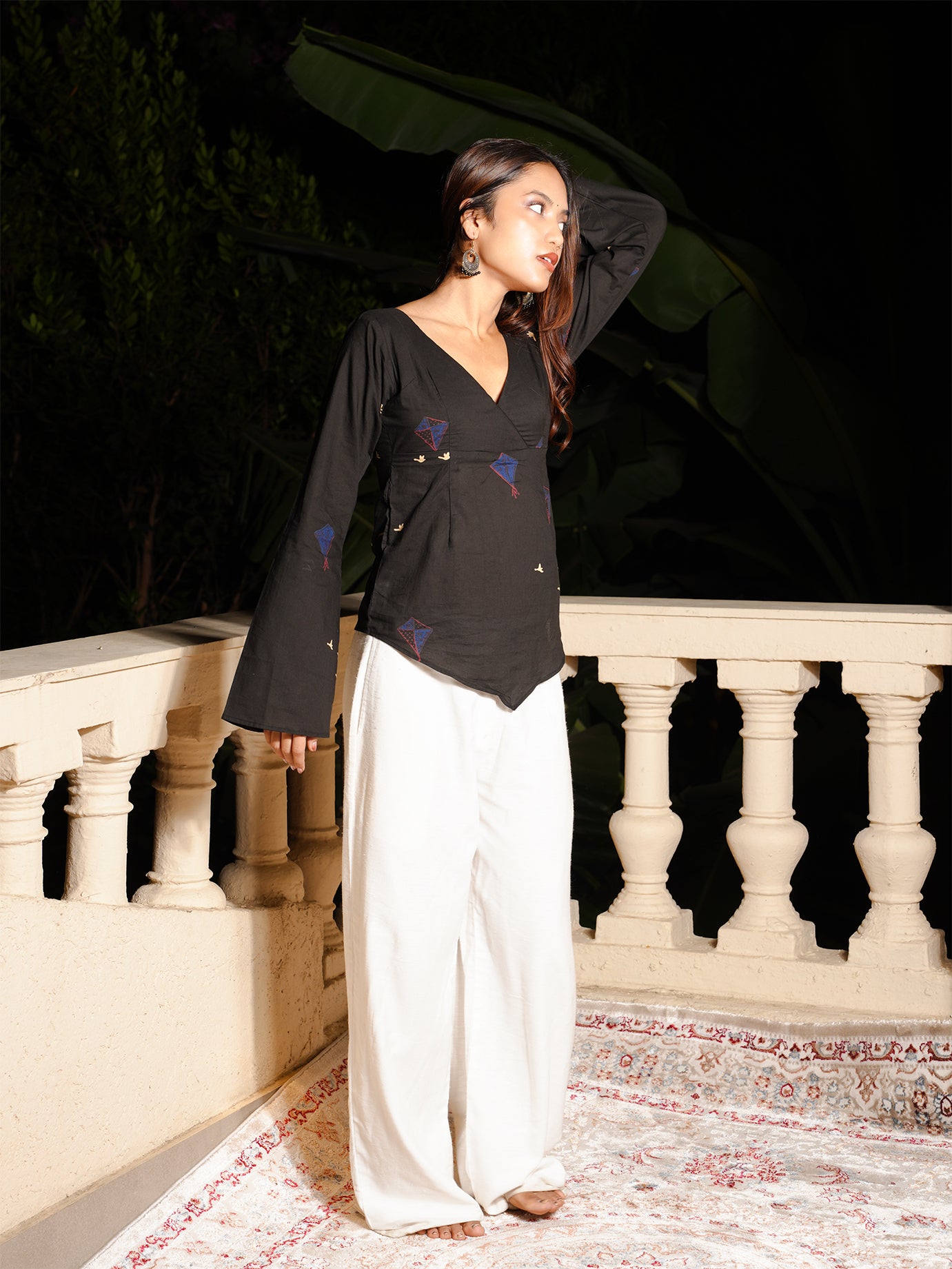 Arna Bell Sleeved Top