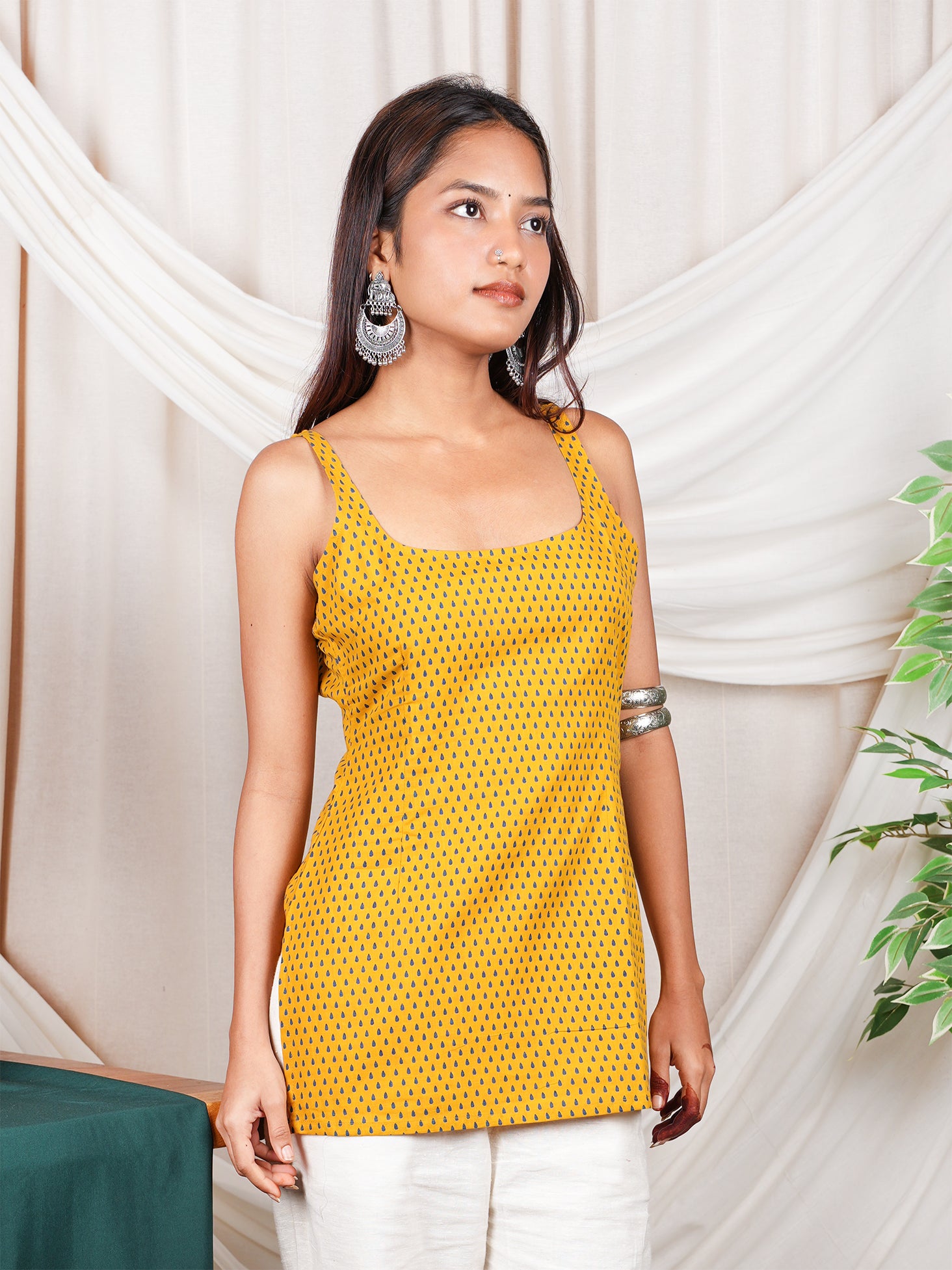 Vani Deep Back short Kurti