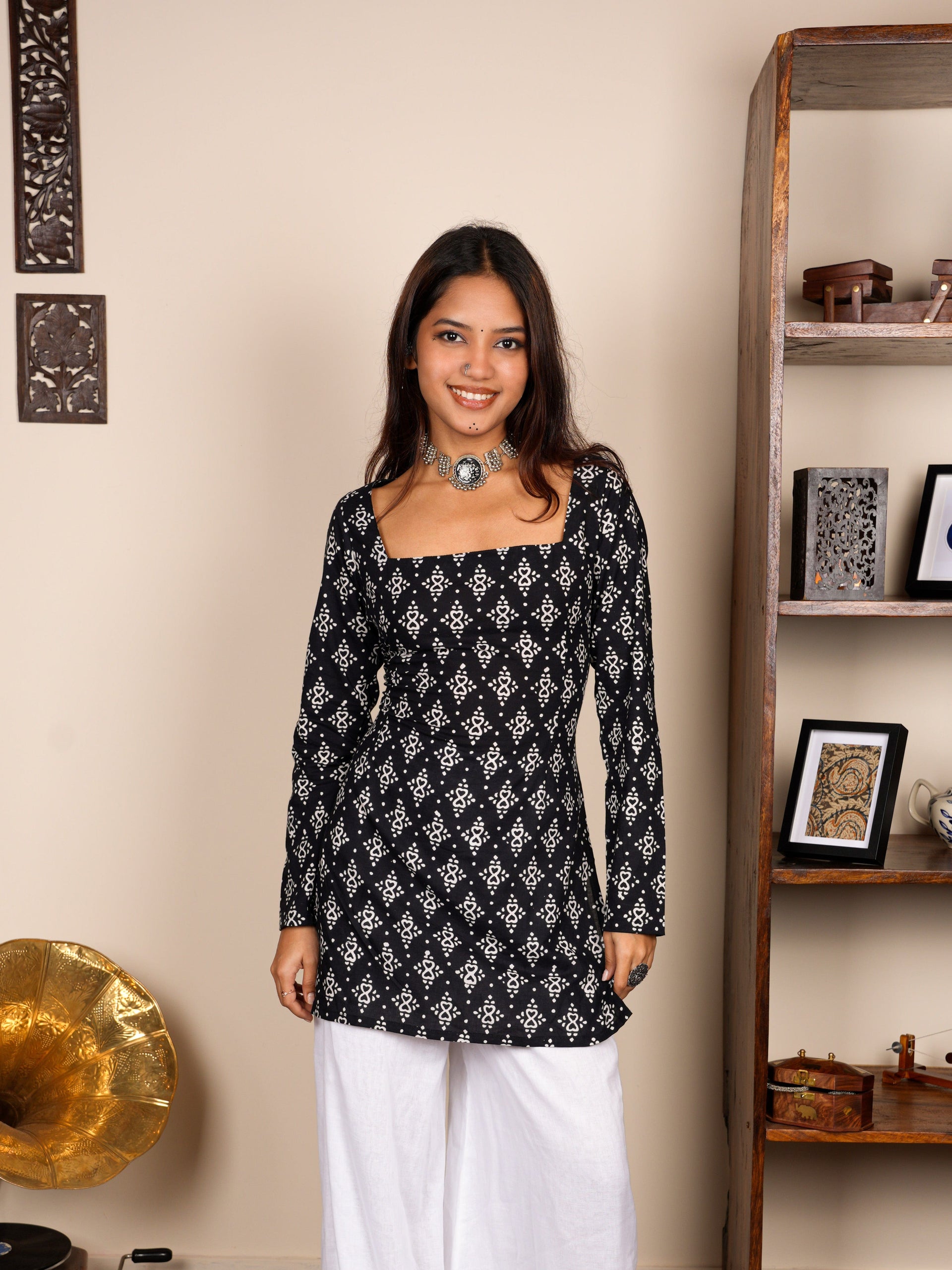 Janki Sleeved Corset Kurti
