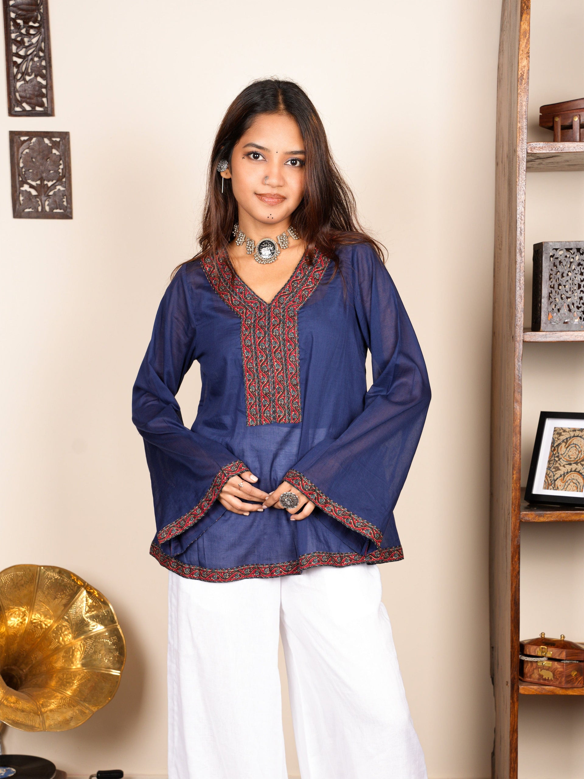 Sarayna Mul Cover-Up Kurti