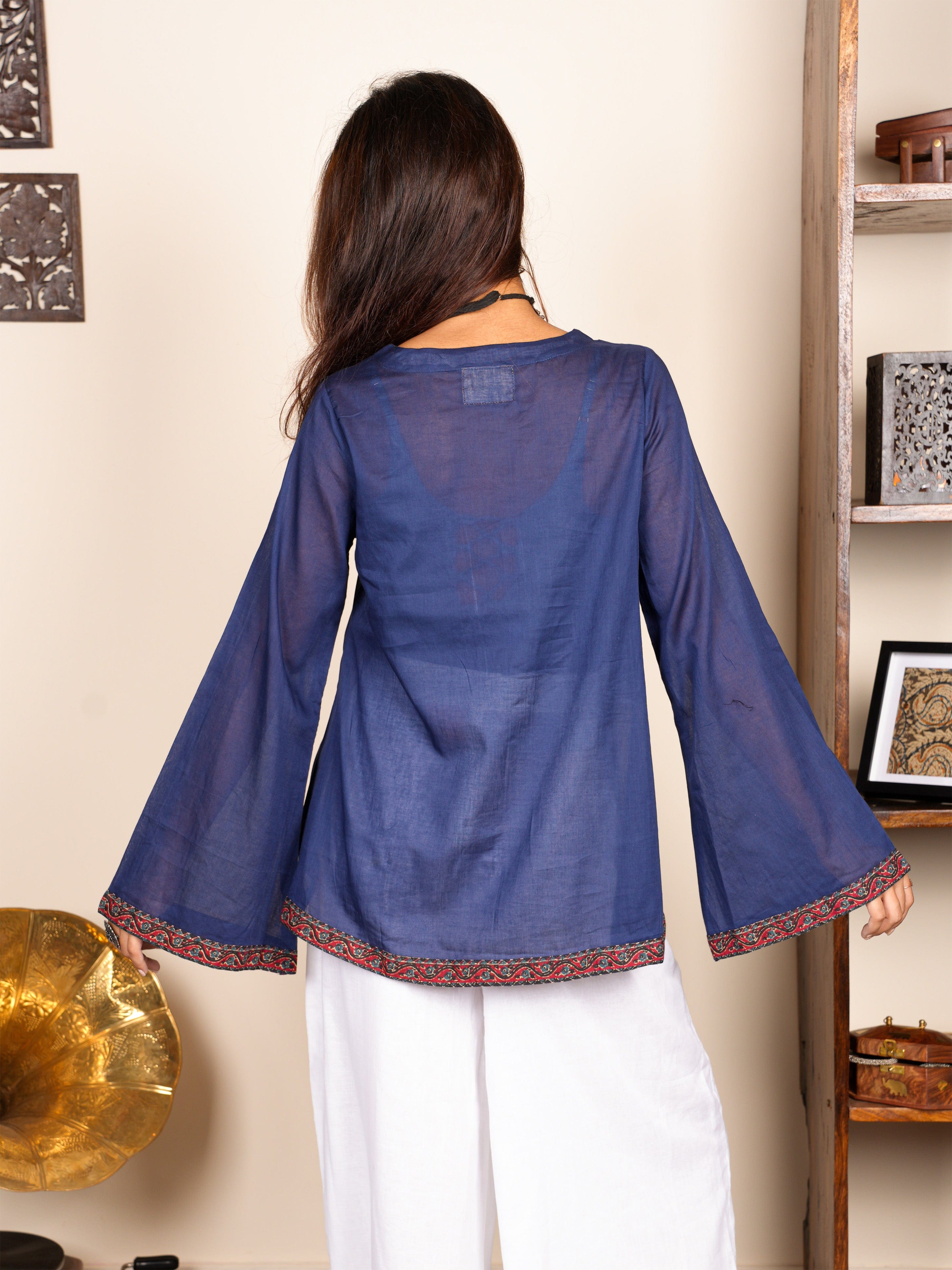 Sarayna Mul Cover-Up Kurti