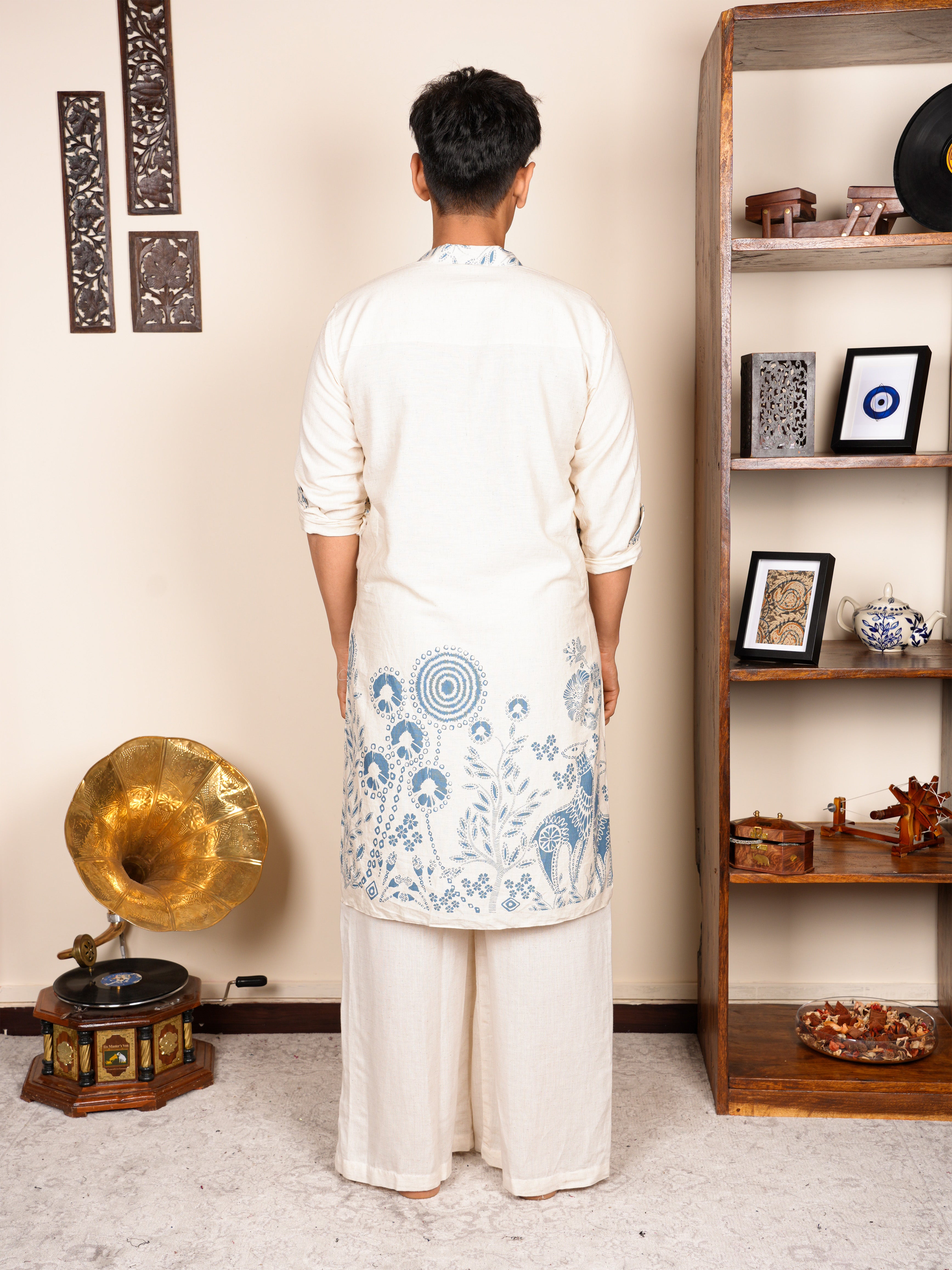Sur Inverted Sleeves Long Kurta