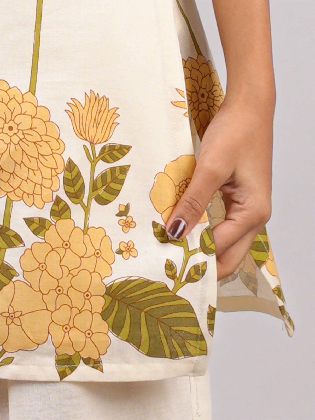 Delilah Halterneck Kurti Pant Set