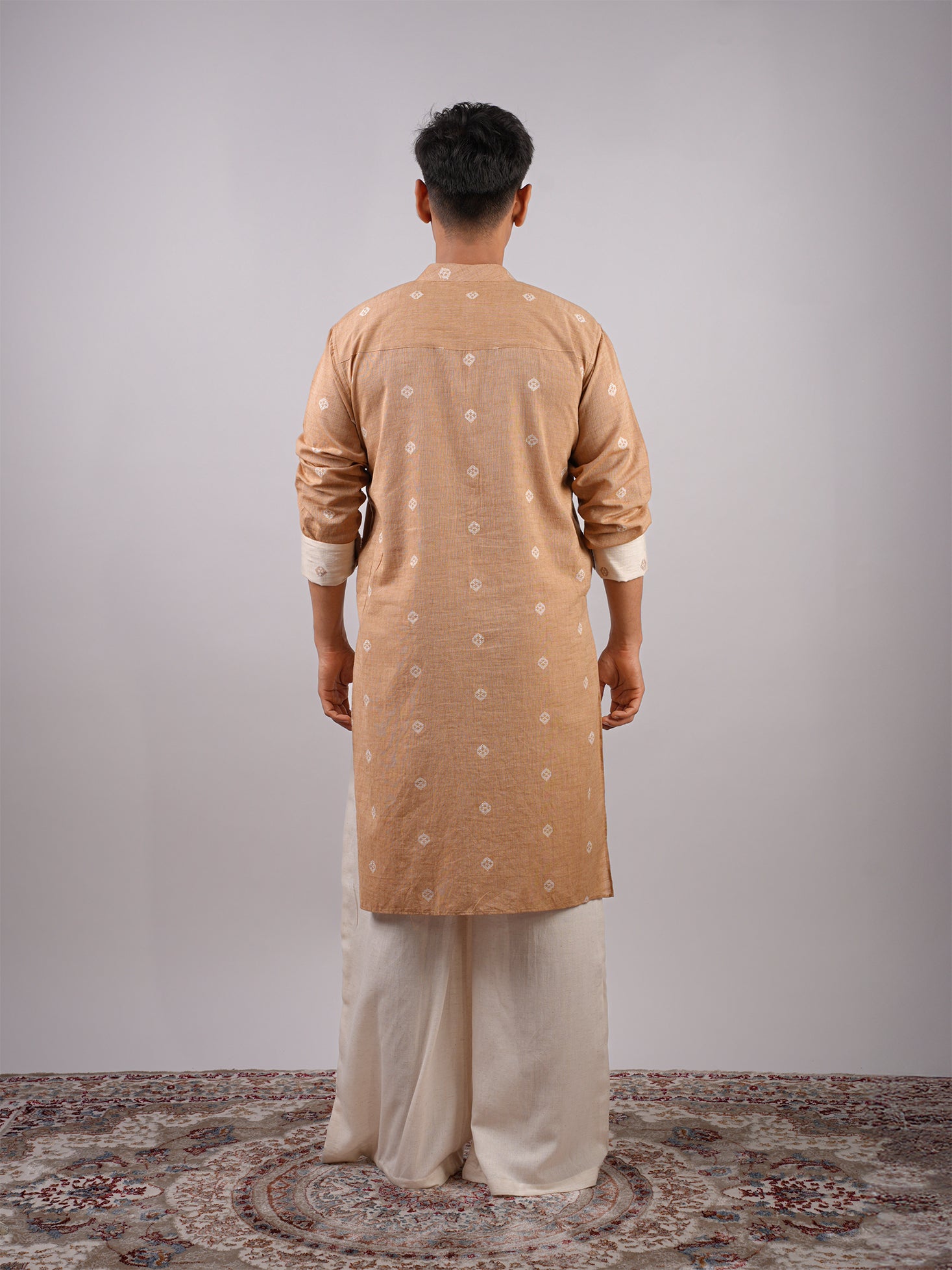Tajdaar Inverted Sleeves Long Kurta