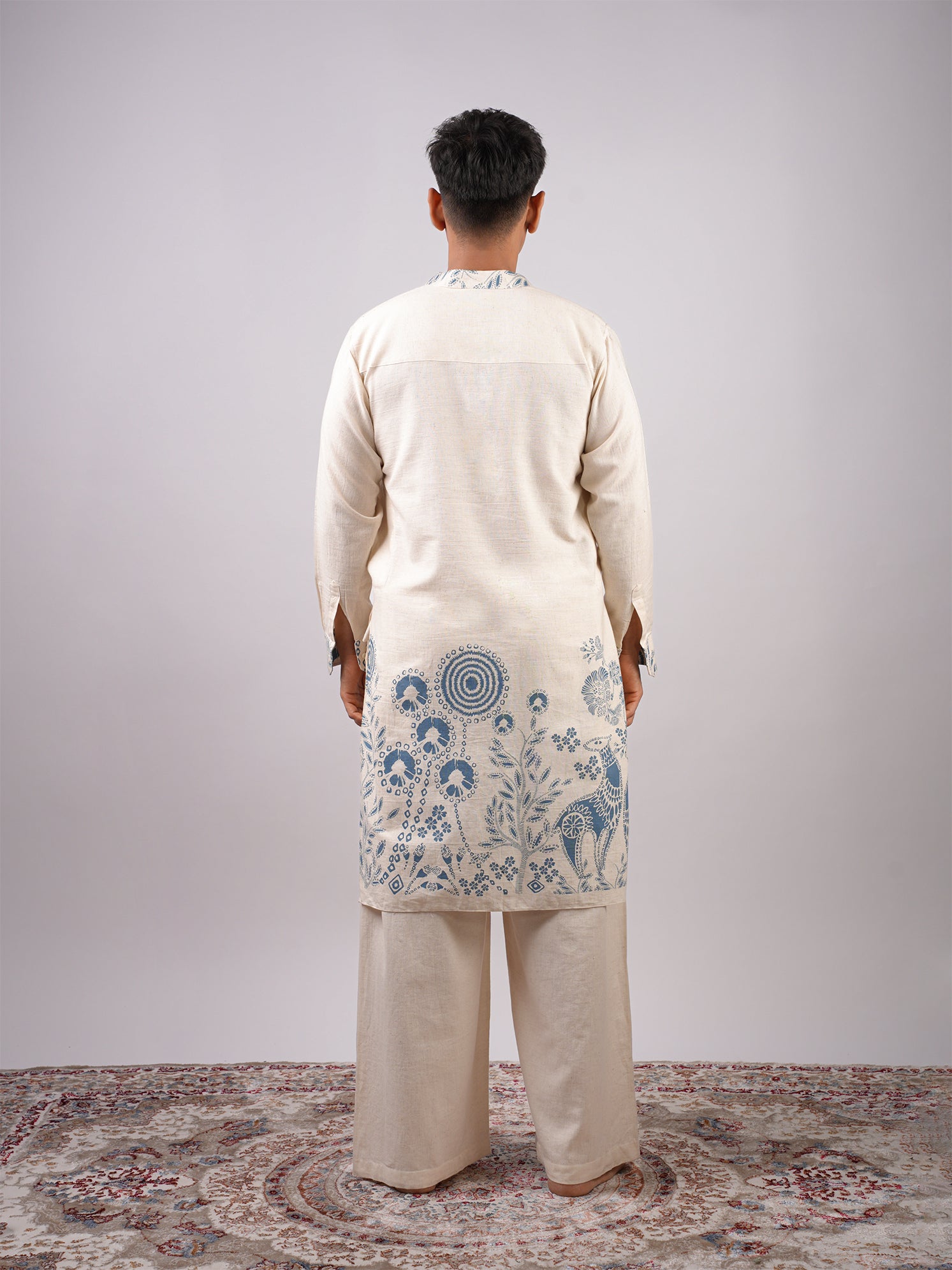 Sur Inverted Sleeves Long Kurta