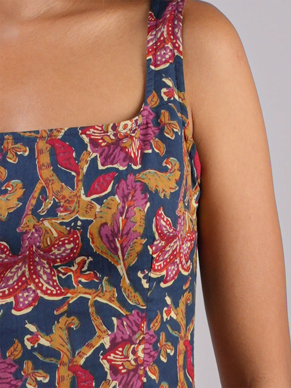 Megh Deep Back Short Kurti