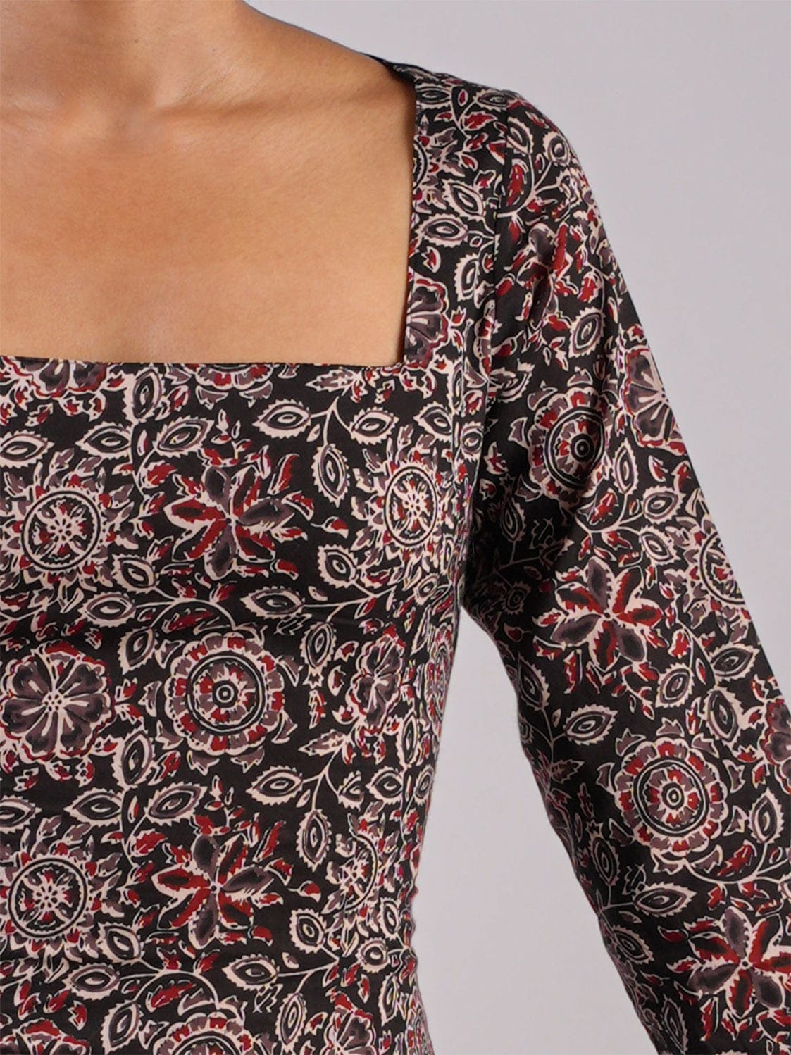 Riva Sleeved Corset Kurti