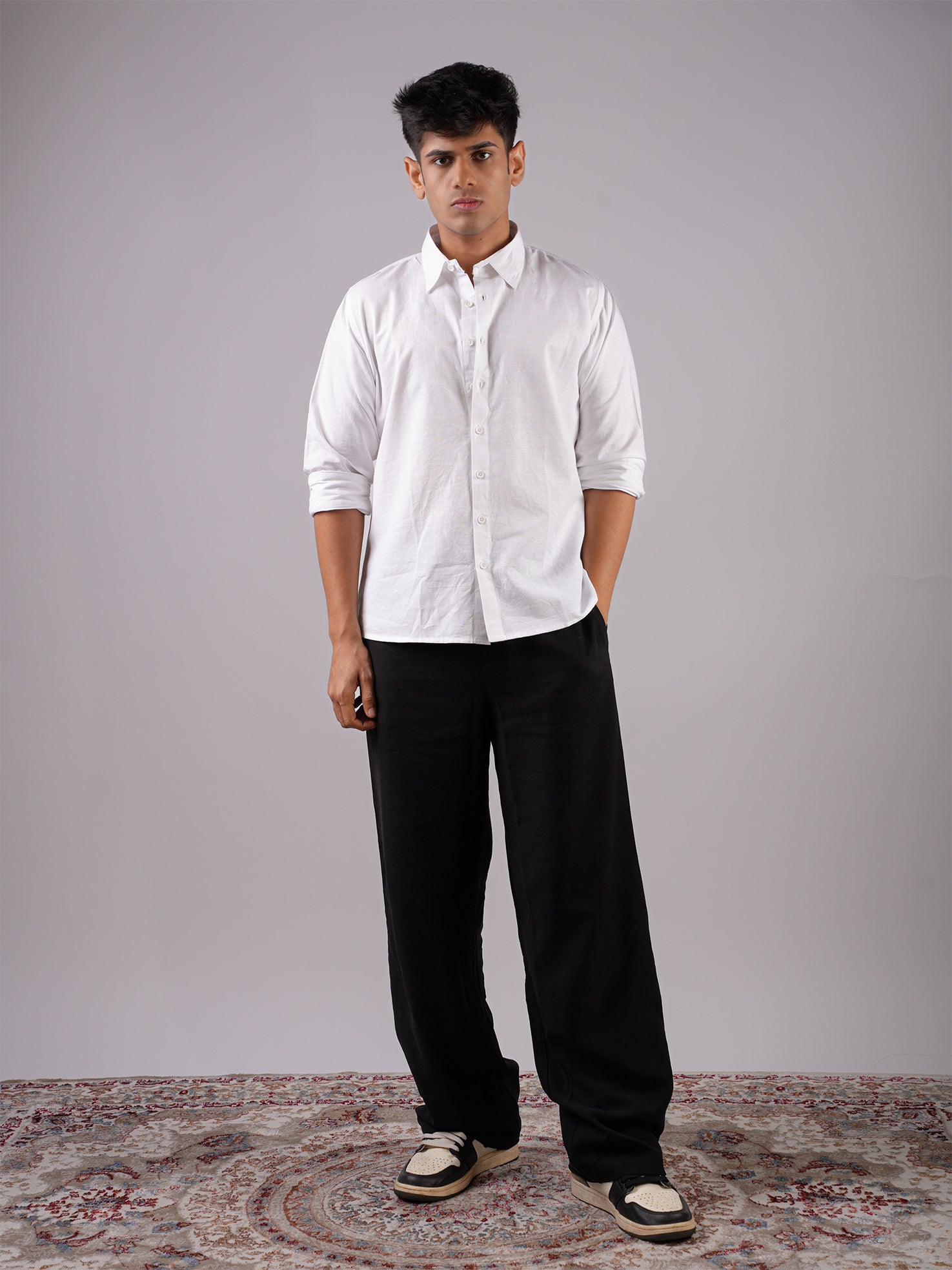 Dev White Linen Fitted Shirt