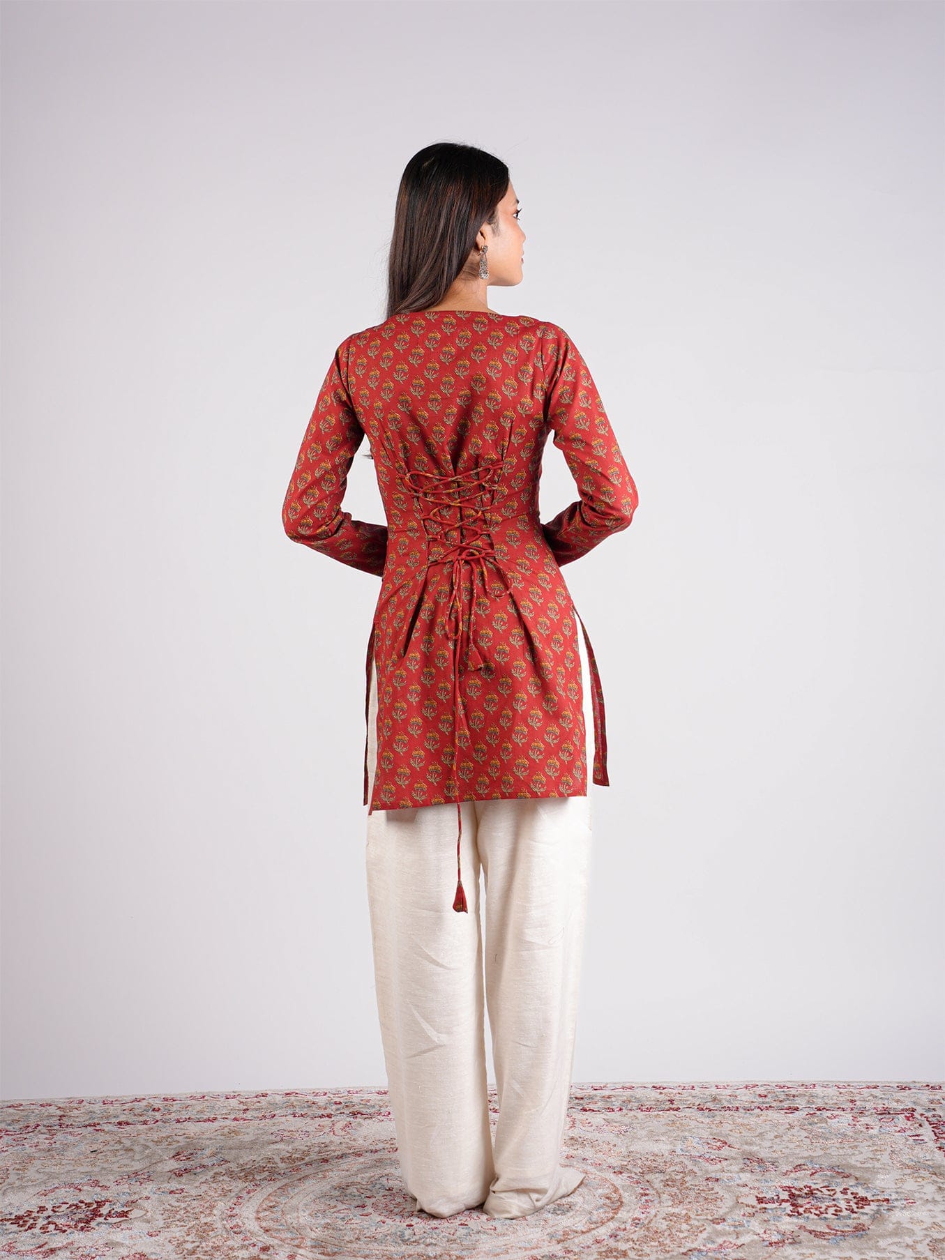 Ishara Sleeved Corset Kurti