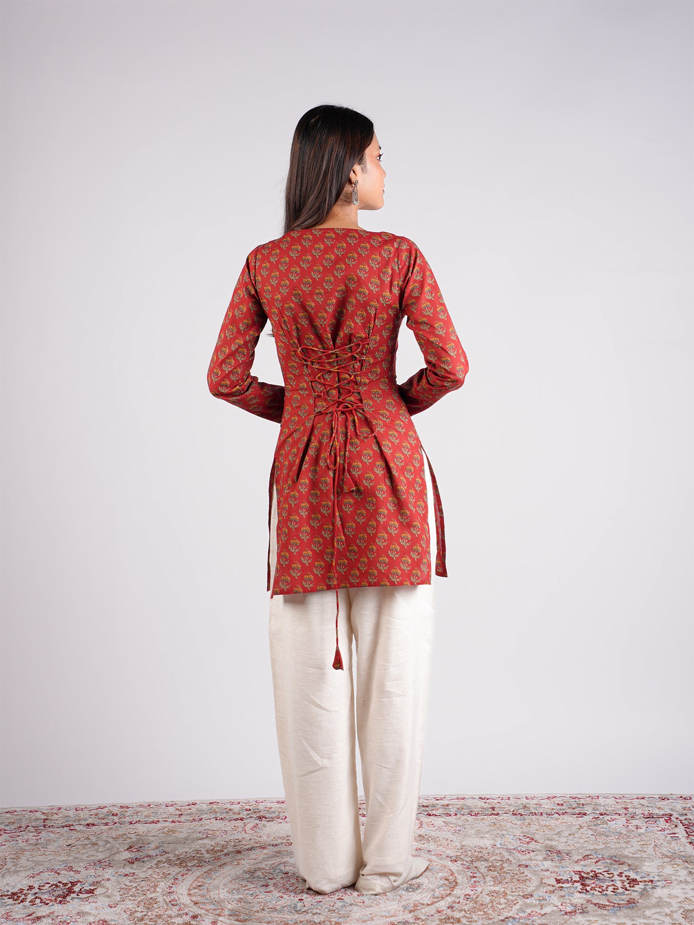 Ishara Sleeved Corset Kurti