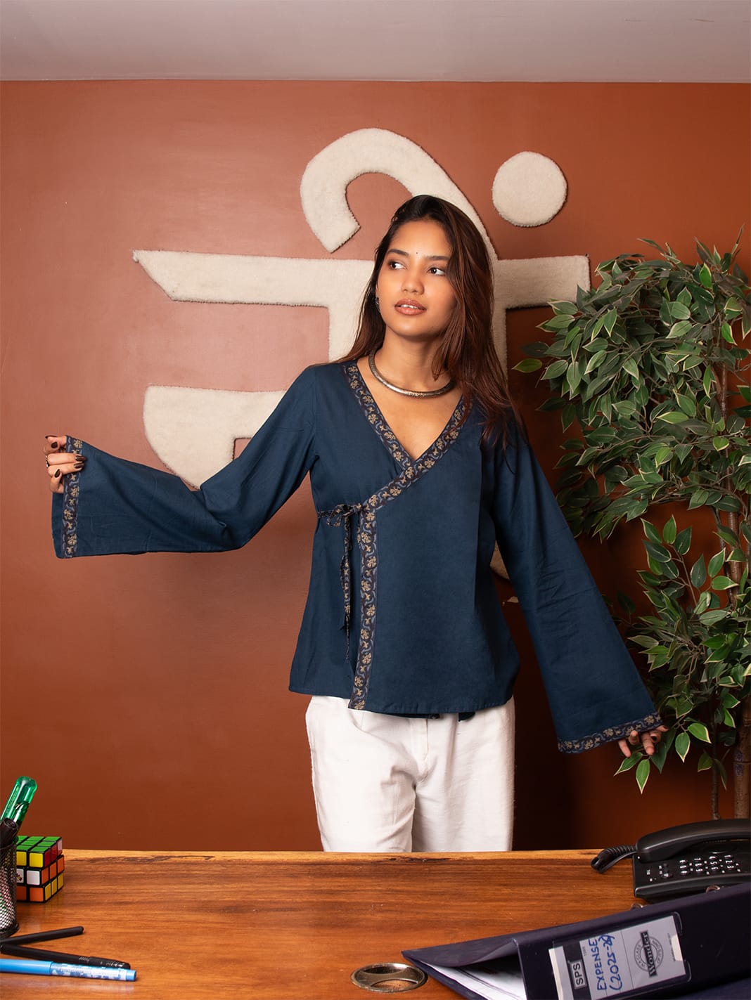 Soha Tie Up Top