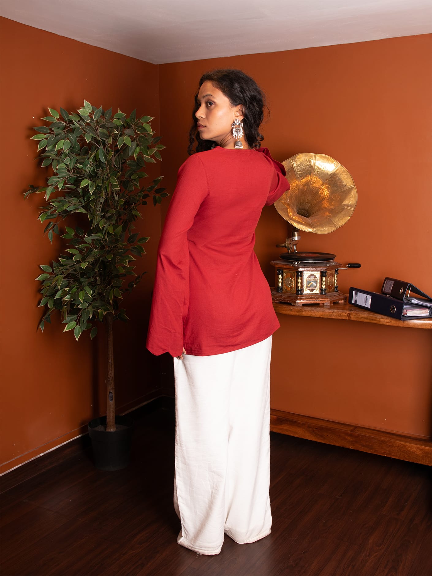 Roshan Farsi Kurti