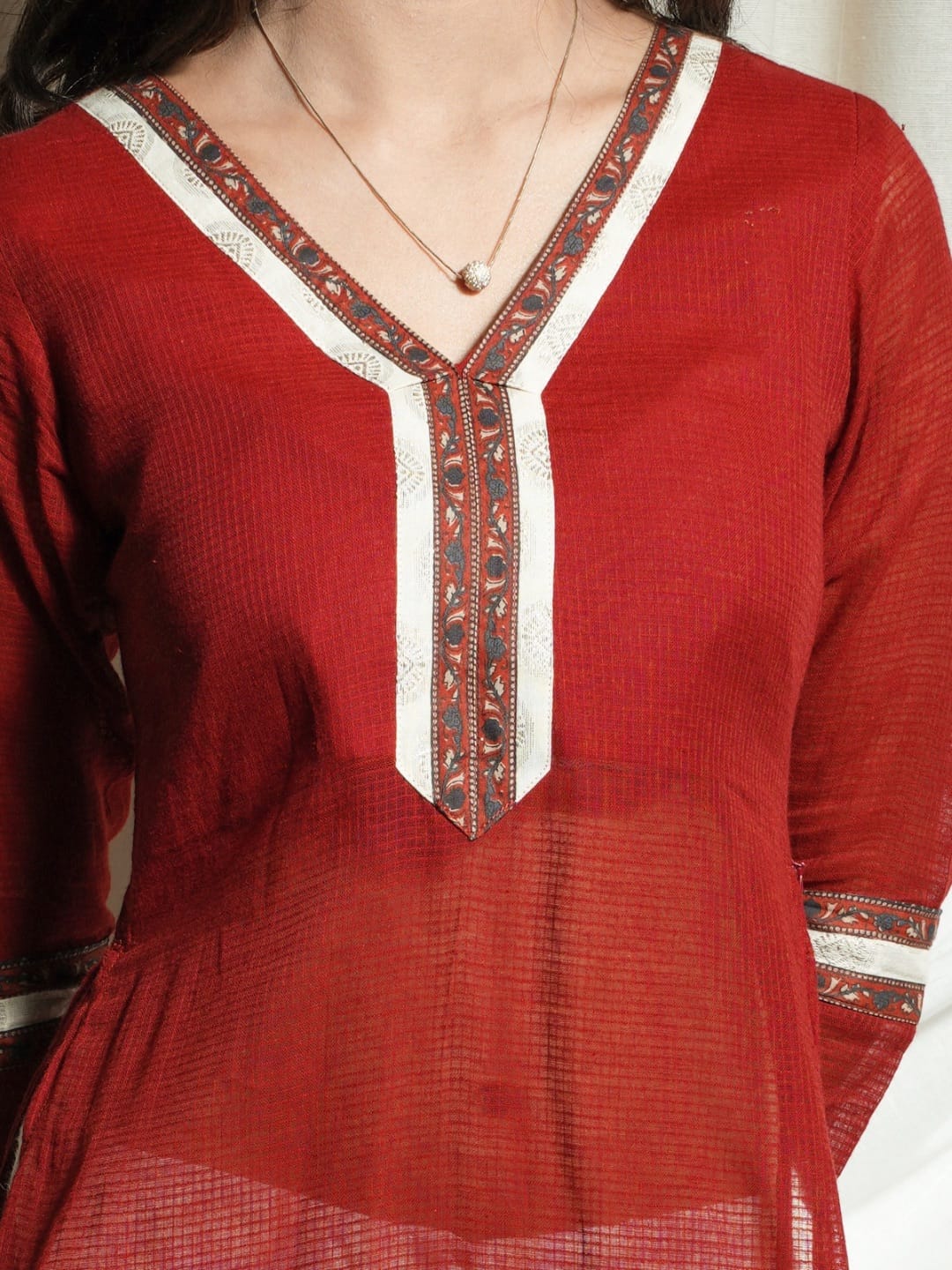 Alizeh Mul side Slit Kurti