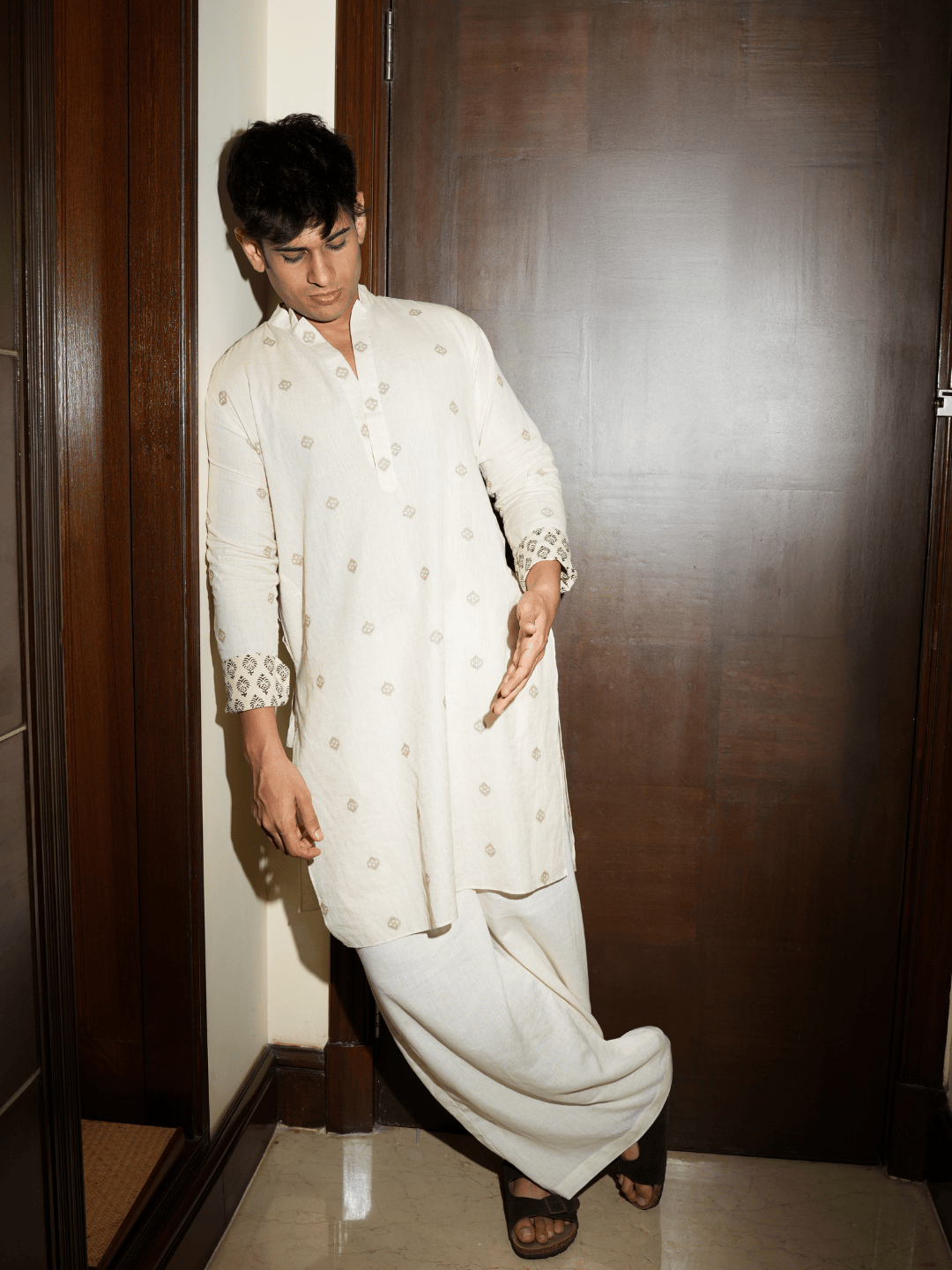 Nek Inverted Sleeves Long Kurta