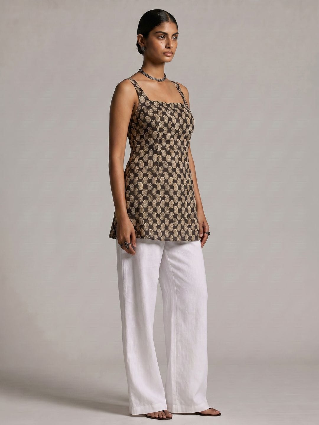 Koyal Deep Back Kurti