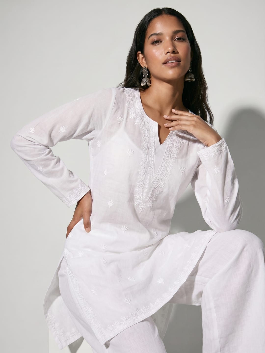Arka Mul Chikankari Kurti