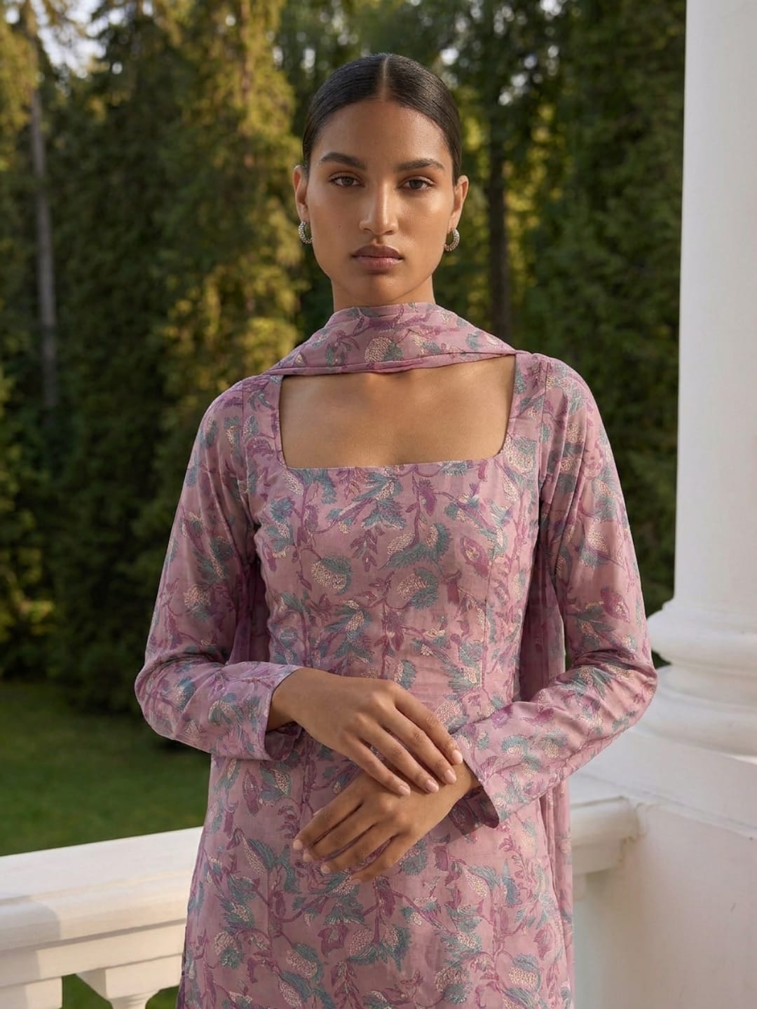 Aashna Sharara Set