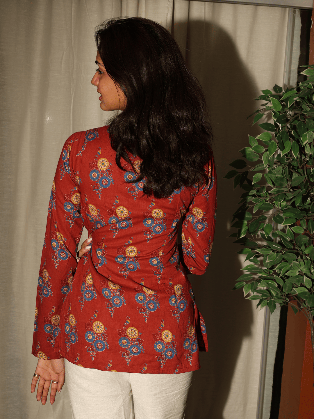 Nargis sleeved modest kurti