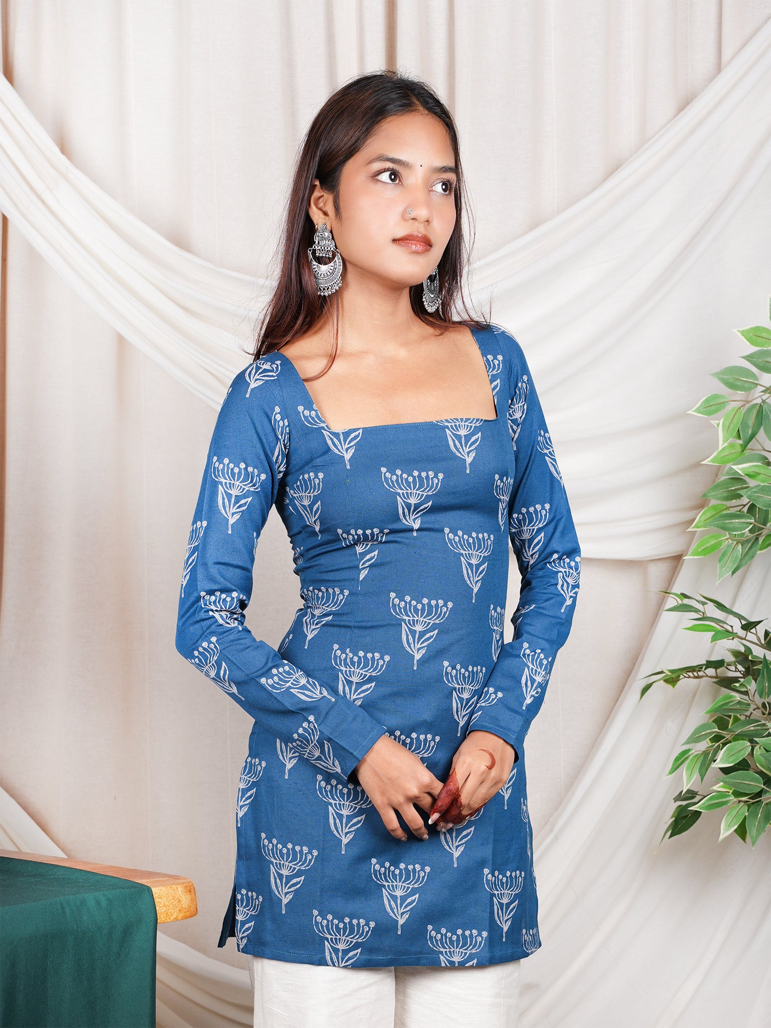 Reet Sleeved Corset Kurti
