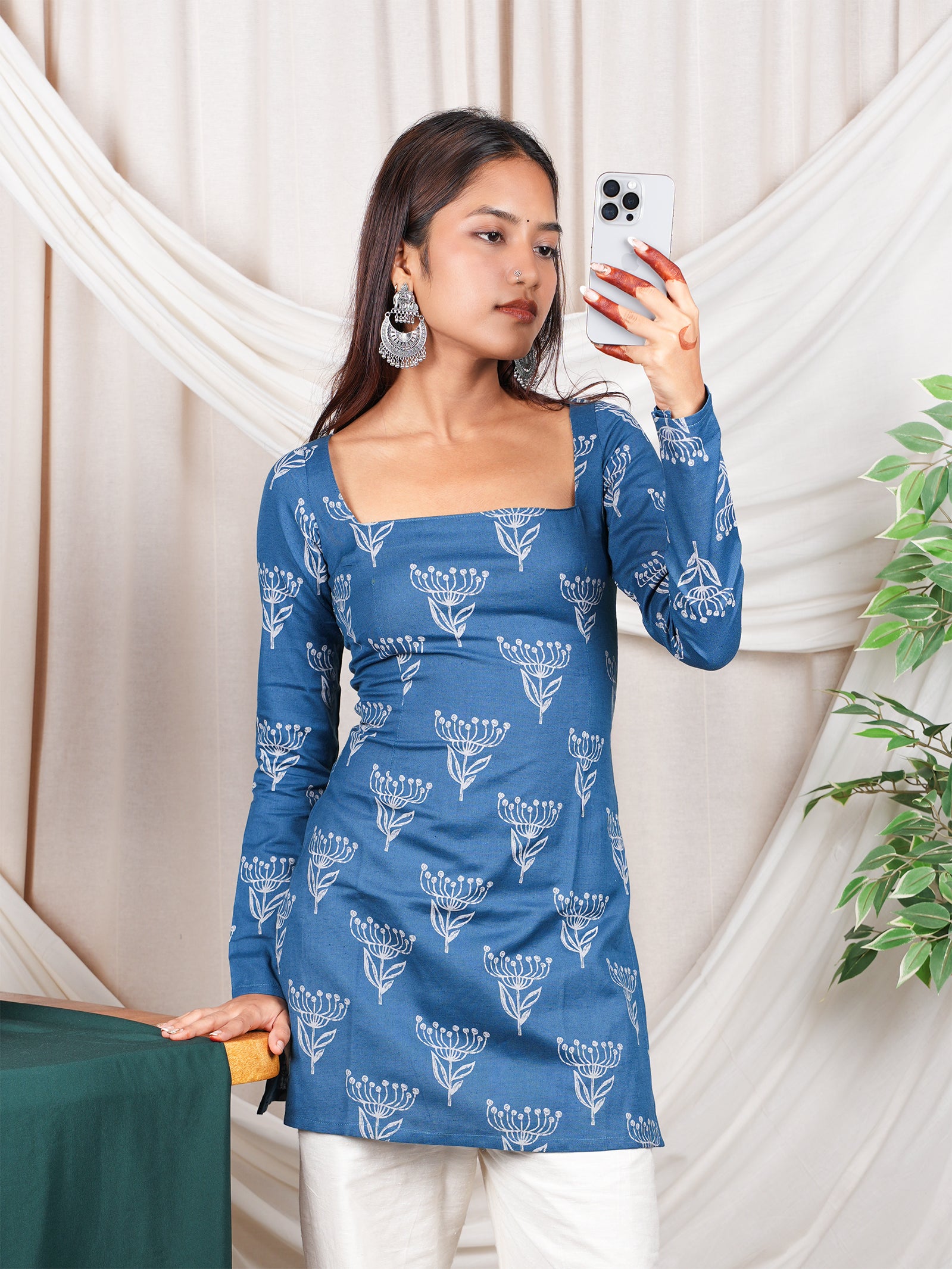 Reet Sleeved Corset Kurti