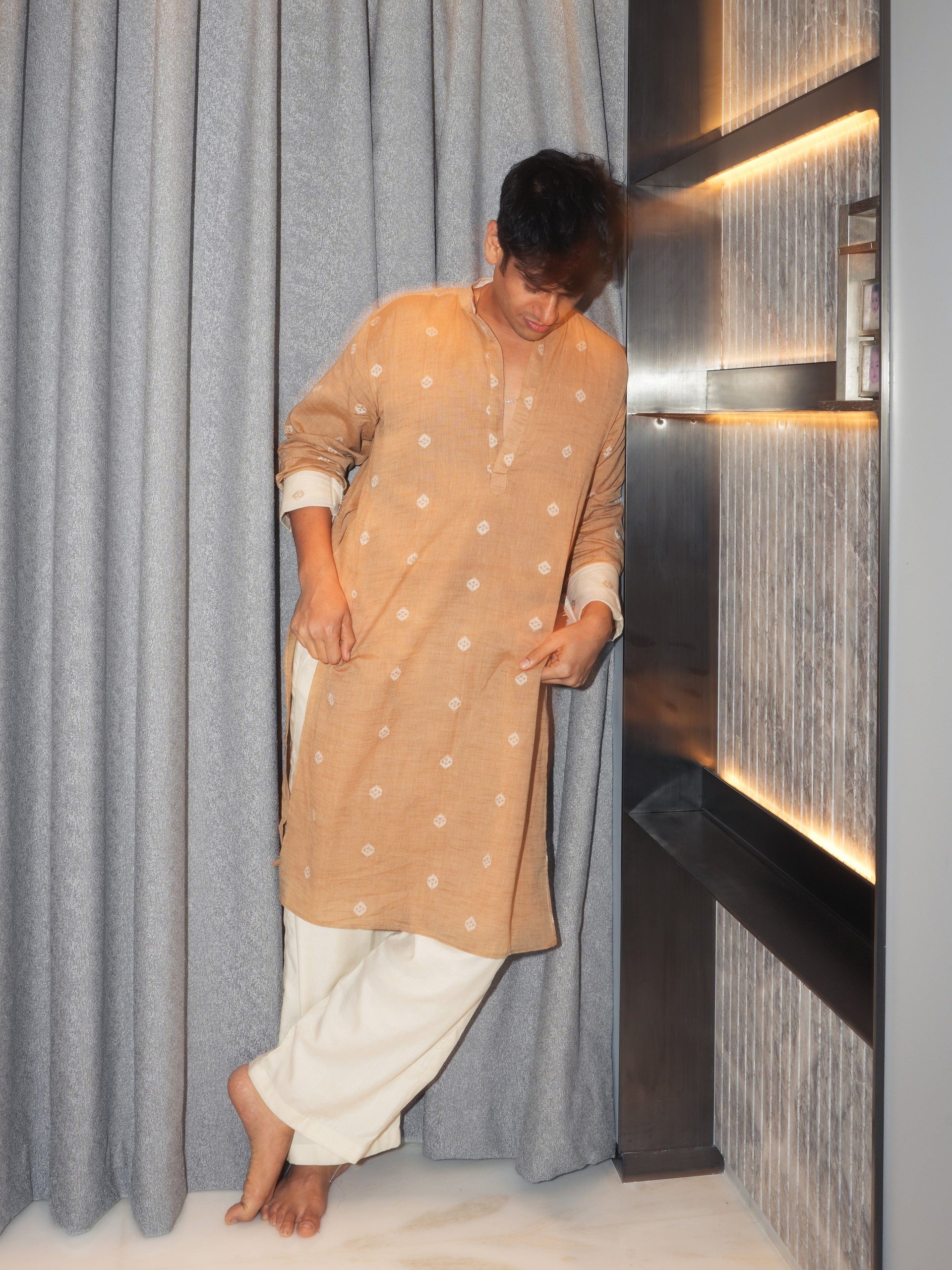 Tajdaar Inverted Sleeves Long Kurta