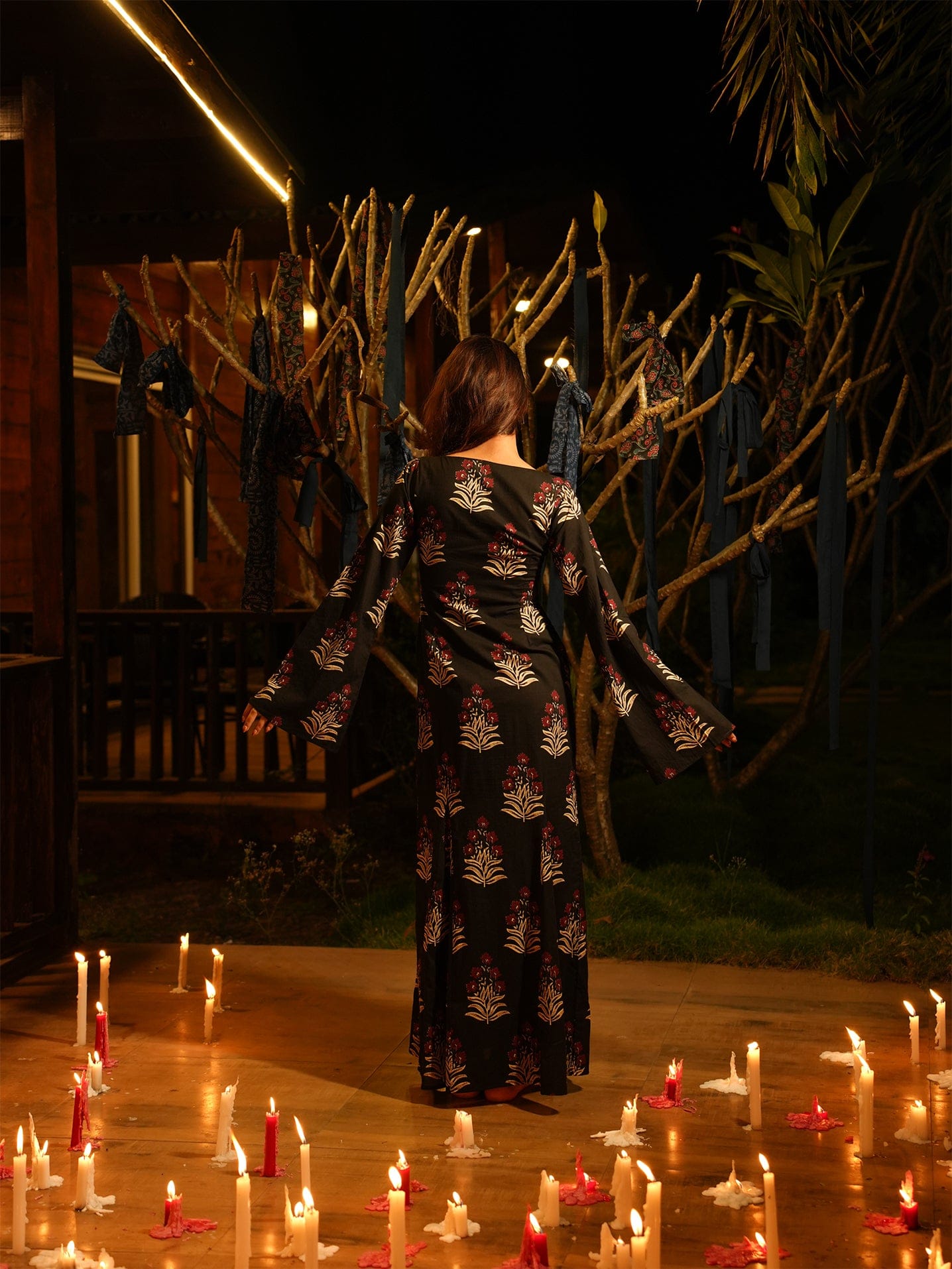 Nury Sleeved Maxi Dress