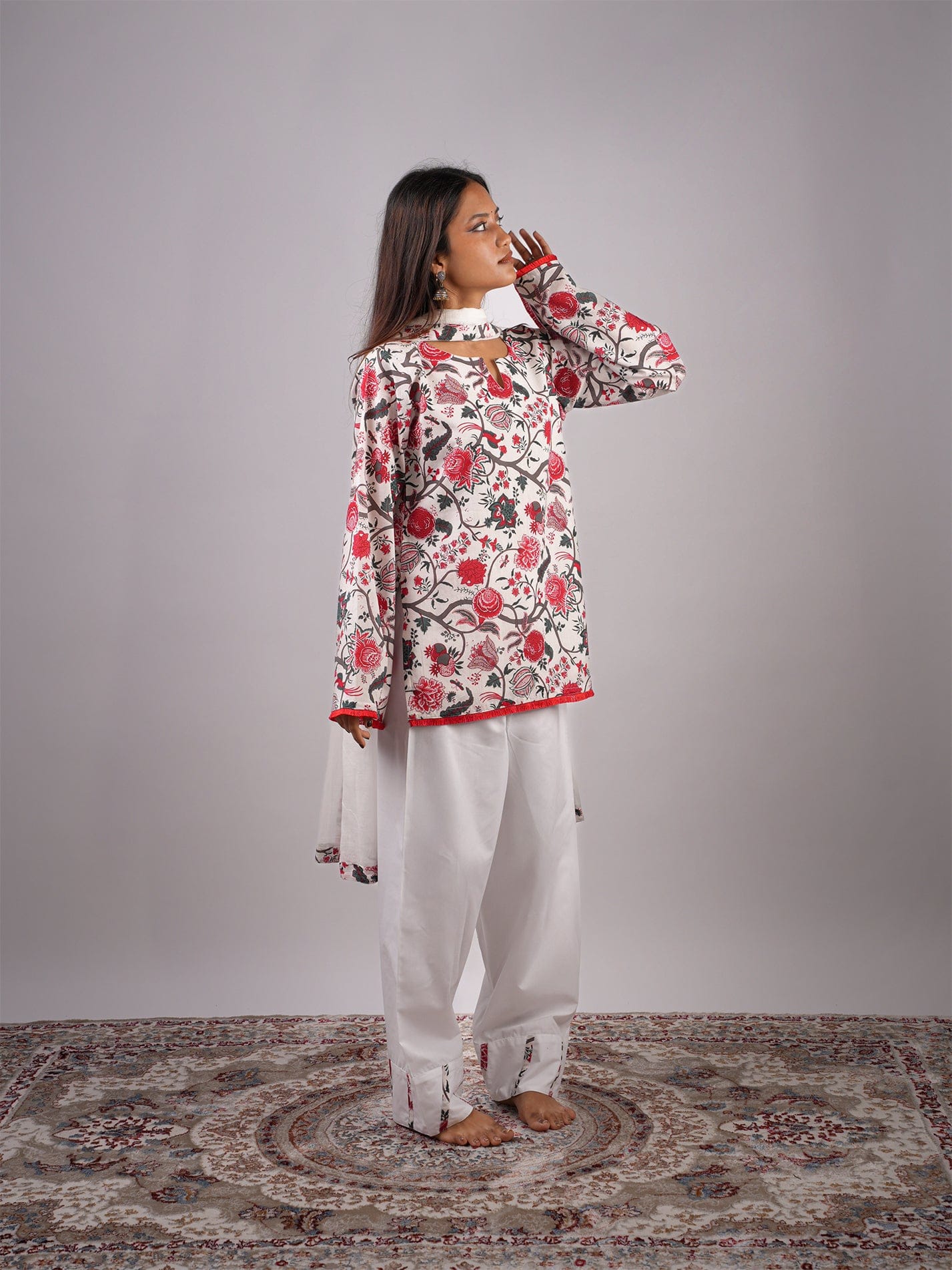 Parishad Farsi Kurti Pant Dupatta Set