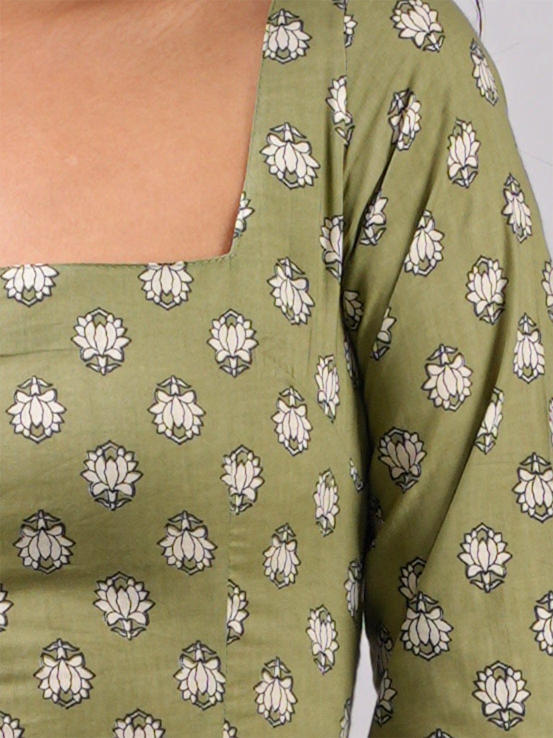 Ayesha Sleeved Corset Kurti