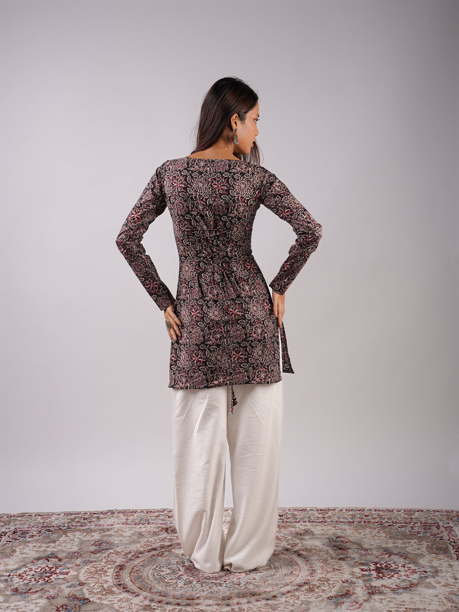 Riva Sleeved Corset Kurti
