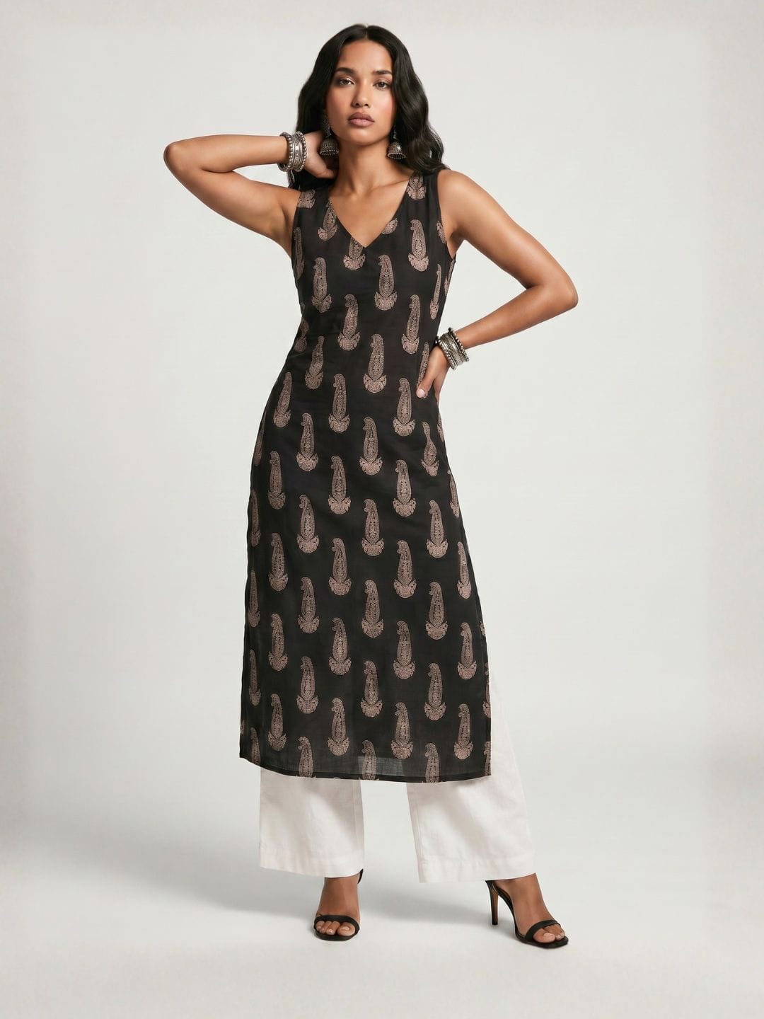 Arzoo V Neck Long Kurti