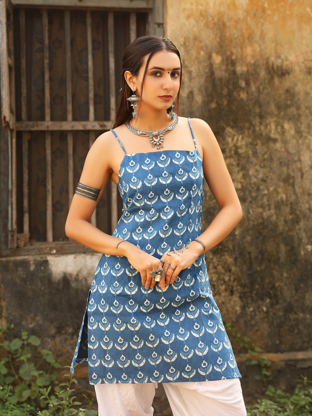 Maahi  Noodle Strap Corset Kurti