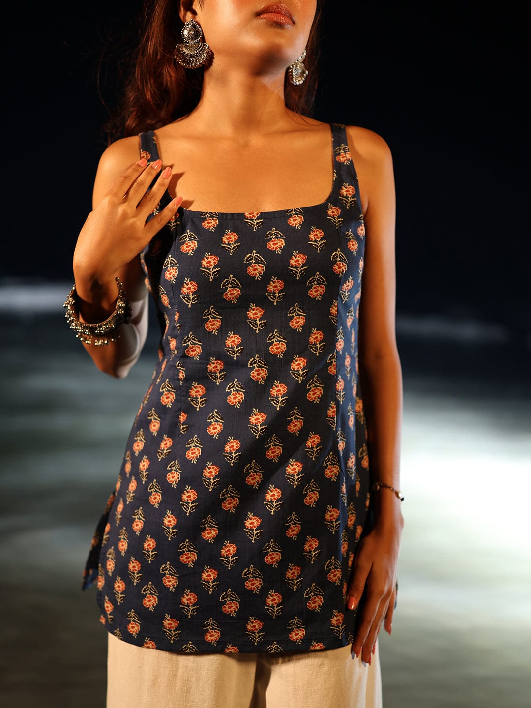 Meera Deep Back Kurti