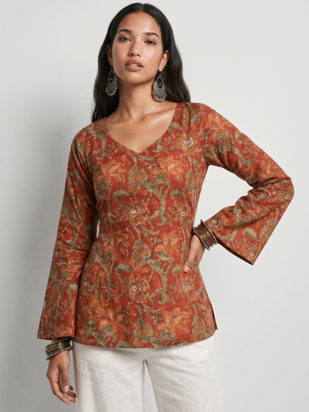 Kareen Backless Sleeved Corset Kurti