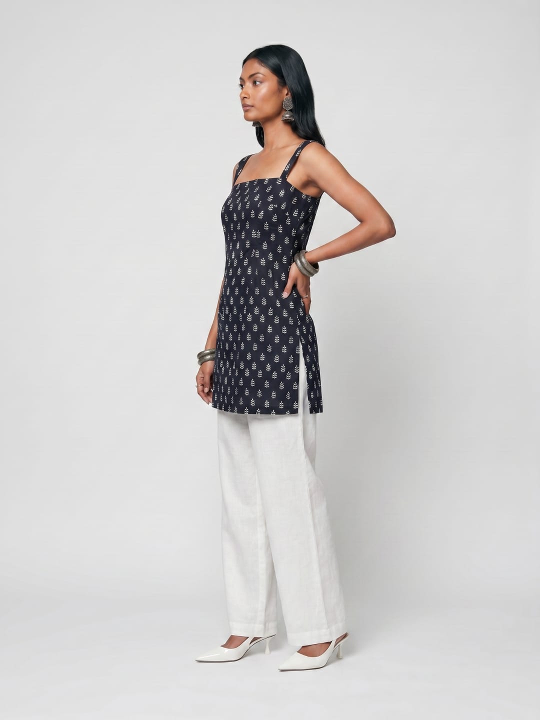 Nitara Wide Shoulder Strap Kurti