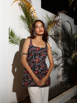 Sasha Deep Back Kurti