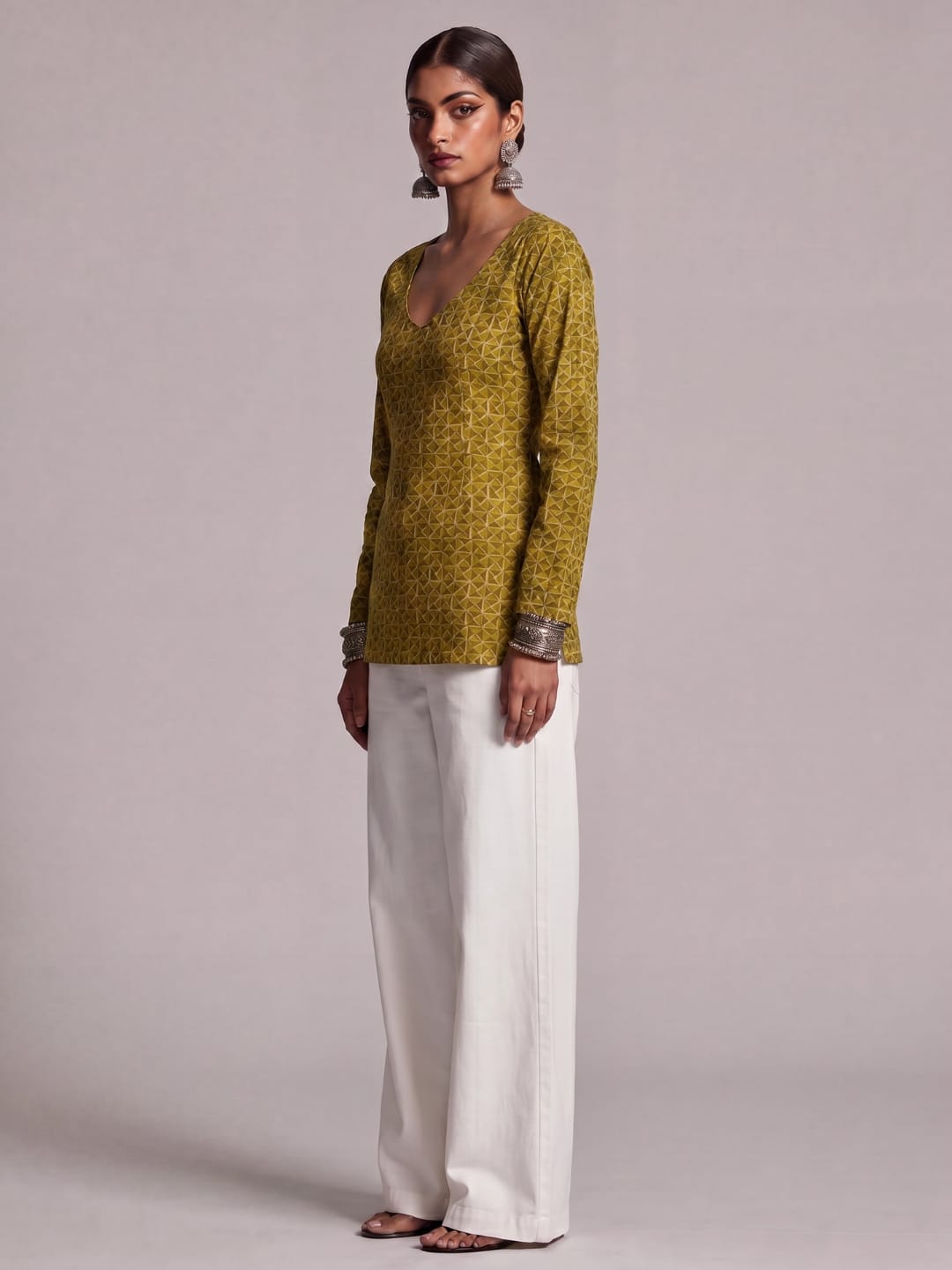 Alaya Sleeved Kurti