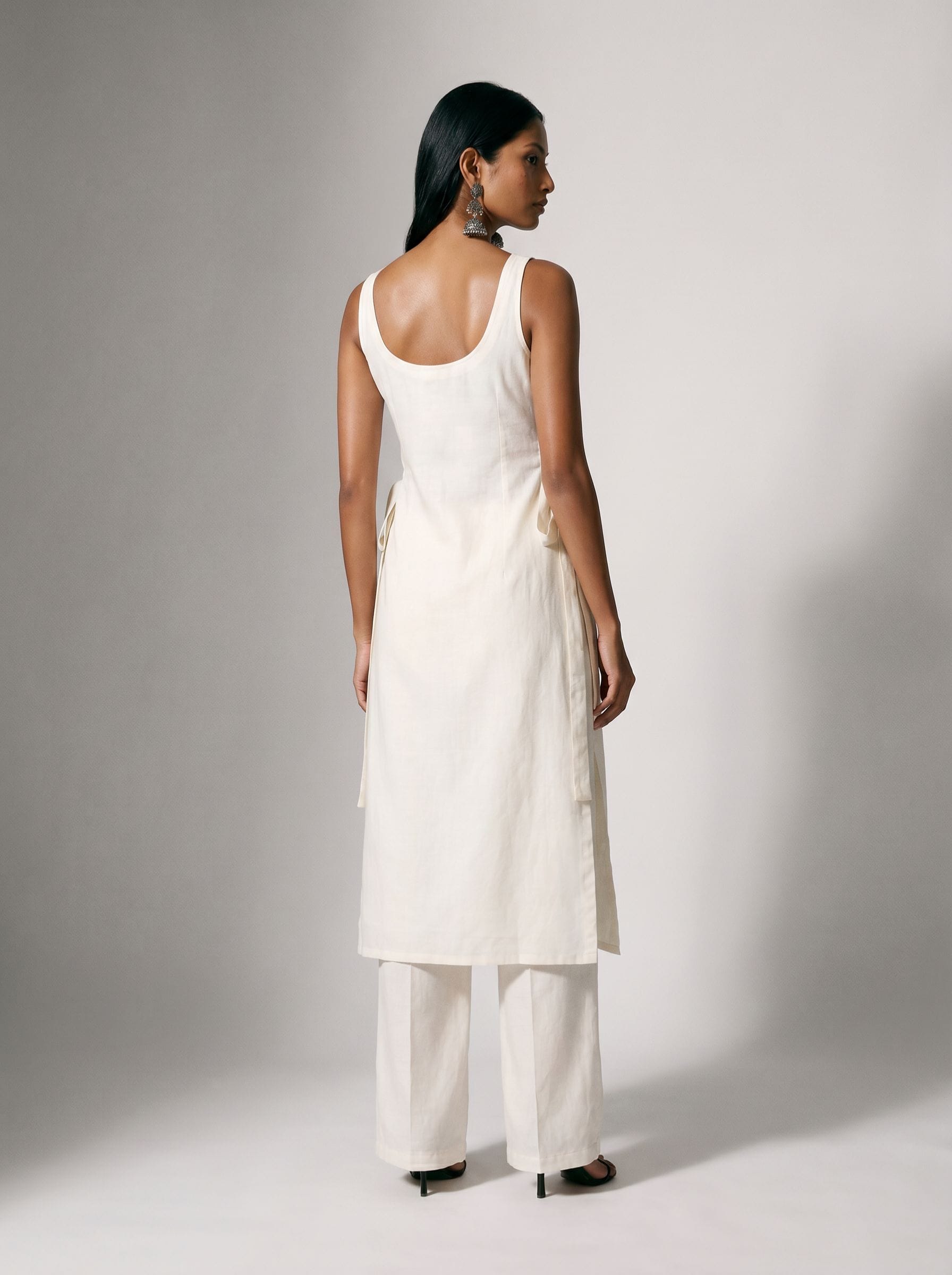 Chandrayee Cape Kurti