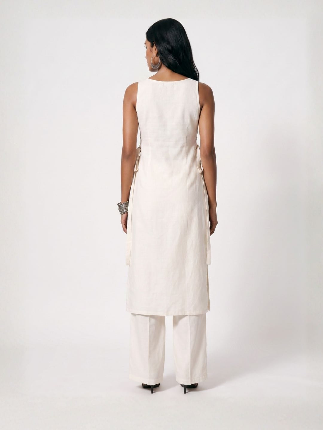 Chandrayee Cape Kurti