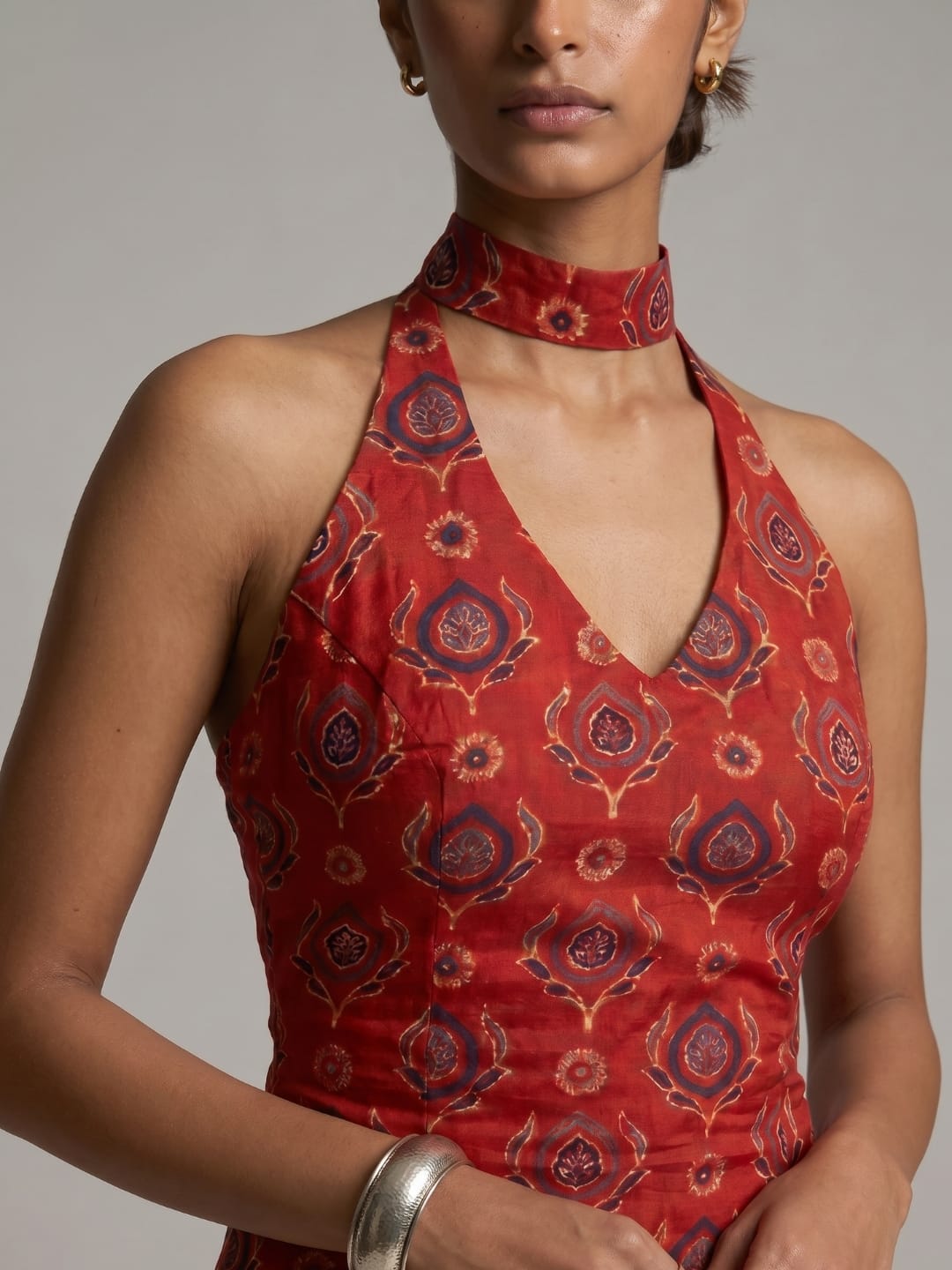 Ambar Keyhole Halterneck Kurti