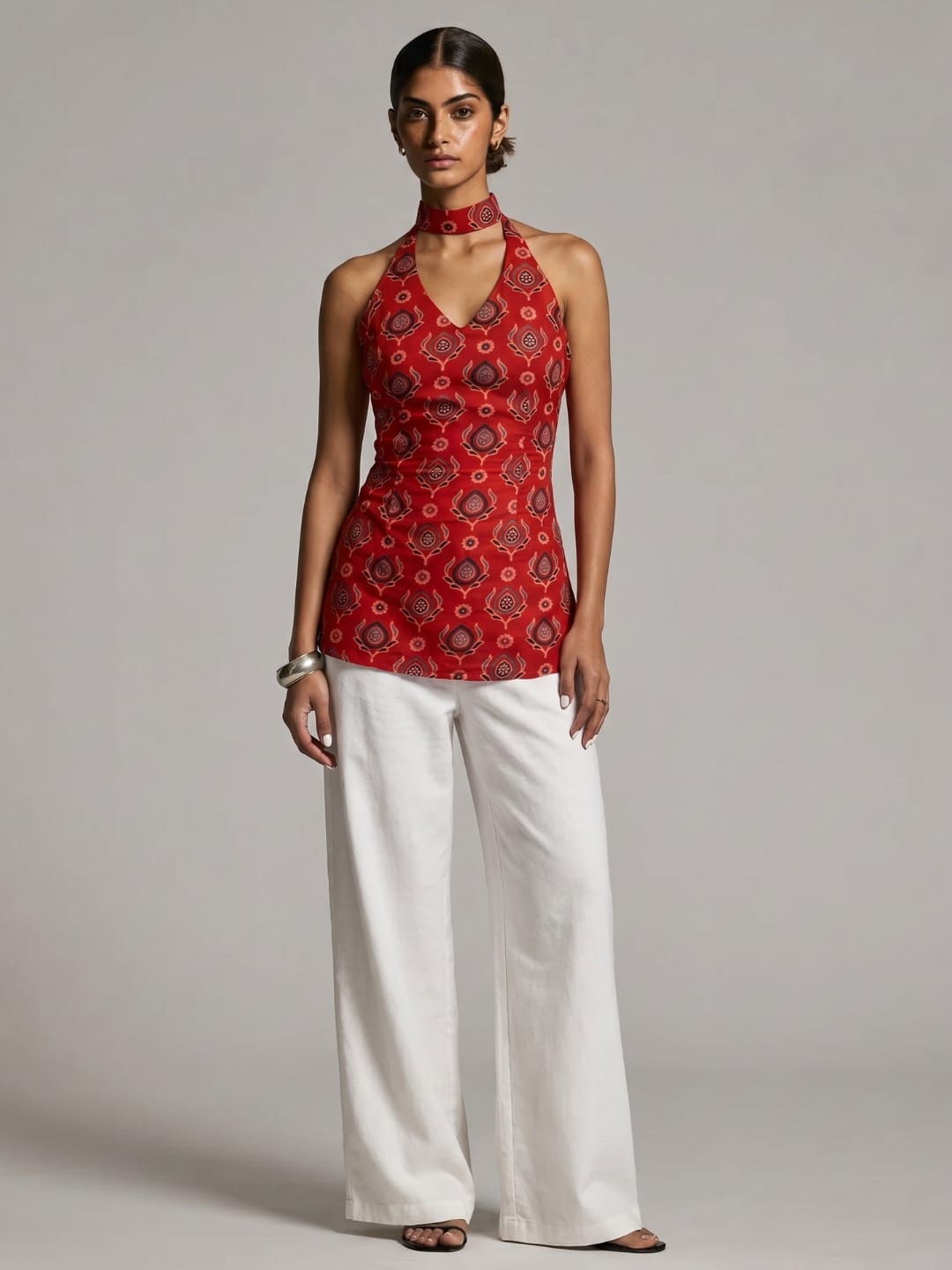Ambar Keyhole Halterneck Kurti