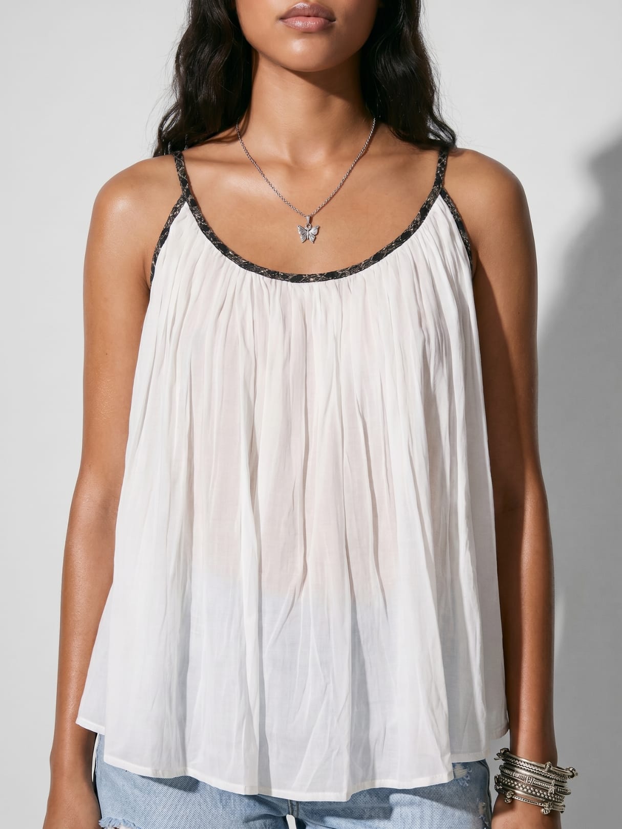 Zuri Top